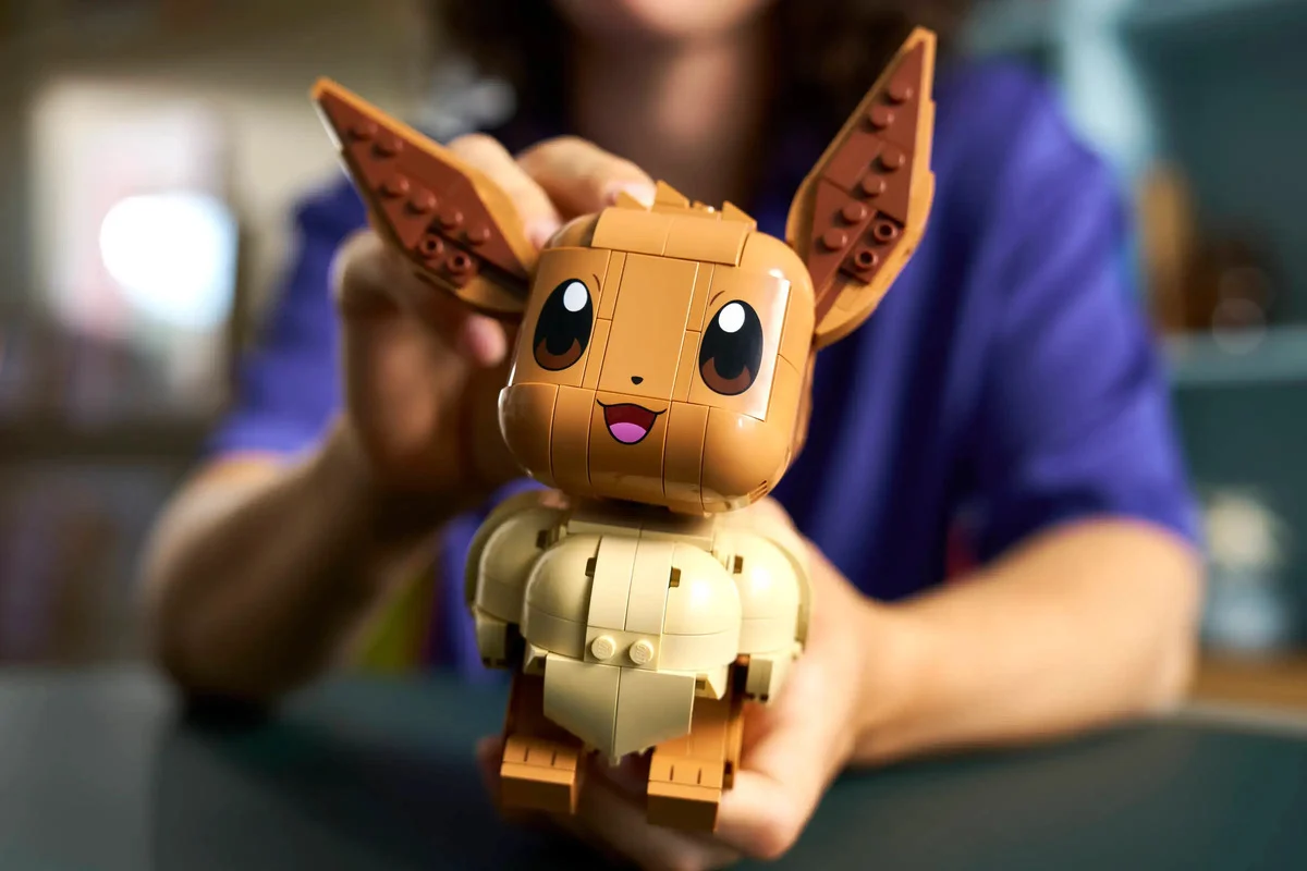 LEGO Pokémon 72151 Eevee: маленький набір із великою таємницею всередині