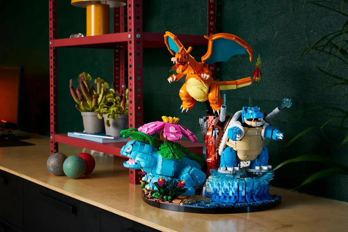 Допрем’єрний огляд LEGO Pokémon 72153 Venusaur, Charizard and Blastoise: що приховує гігантська коробка за $650