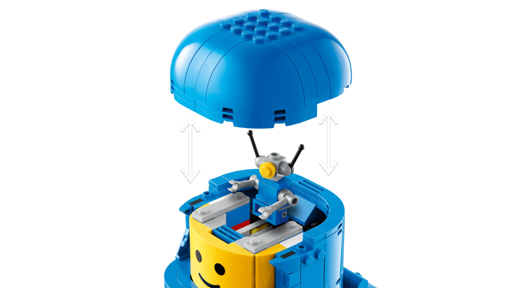 40921 Scaled-Up Blue Astronaut Minifigure 3