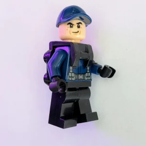 Guard in Dark Blue Cap, neck Bracket — LEGO 122501 Ranger and Raptor Magazine Gift