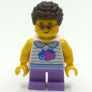 Kid - White Torso, Medium Lavender Legs, Dark Brown Hair — LEGO 31141 Main Street