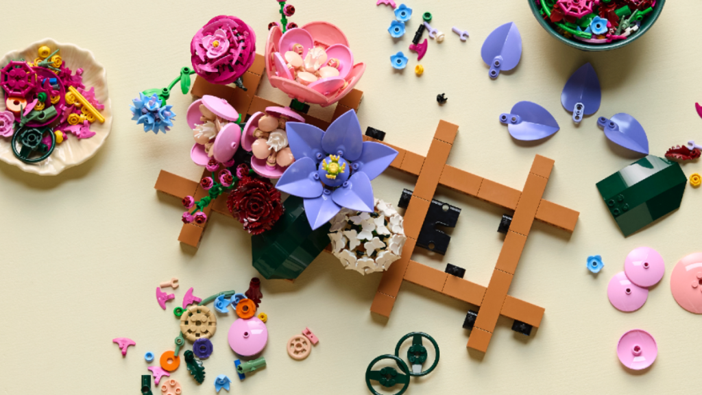комбінування з іншими наборами серії LEGO Botanicals
