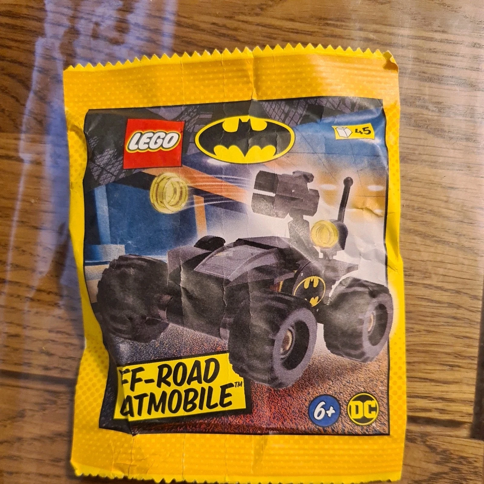 LEGO 212501 Off-road Batmobile Magazine Gift