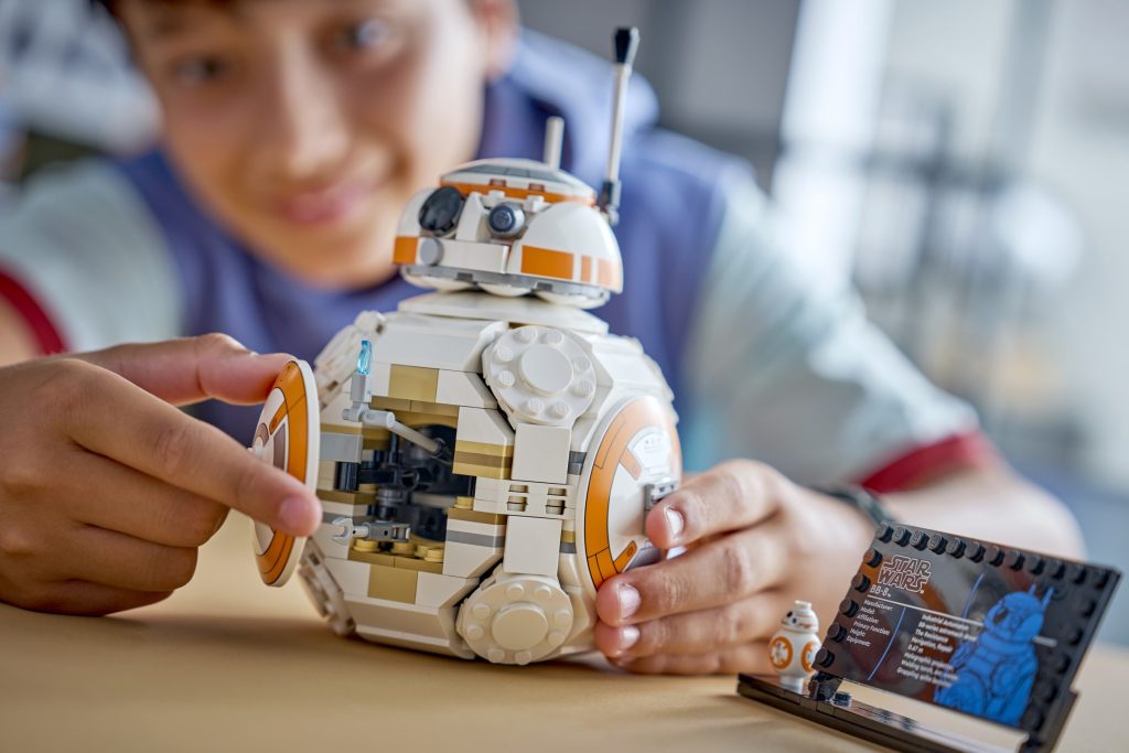 LEGO Star Wars 75452 BB-8 3