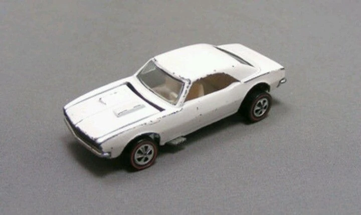 White Custom Camaro 1968