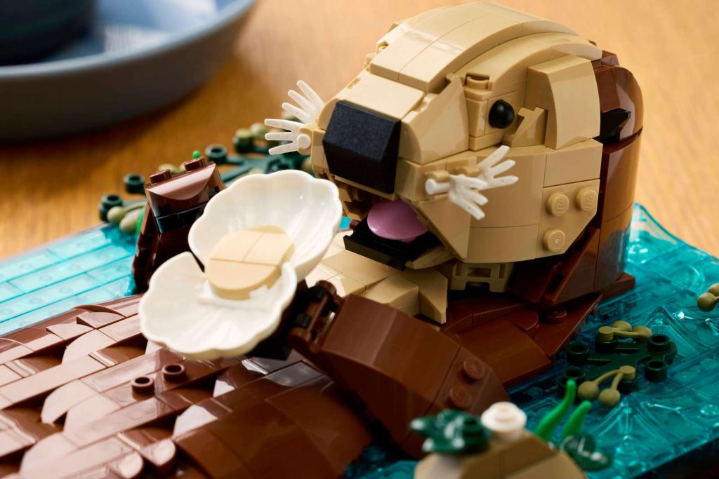 LEGO Ideas 21366 Floating Sea Otters 8