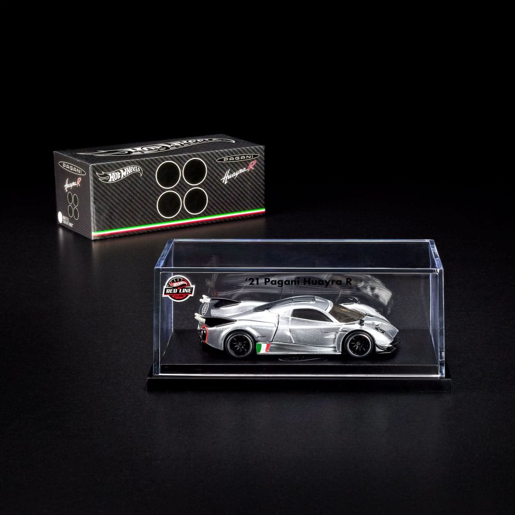 Pagani Huayra R Exclusive (2)