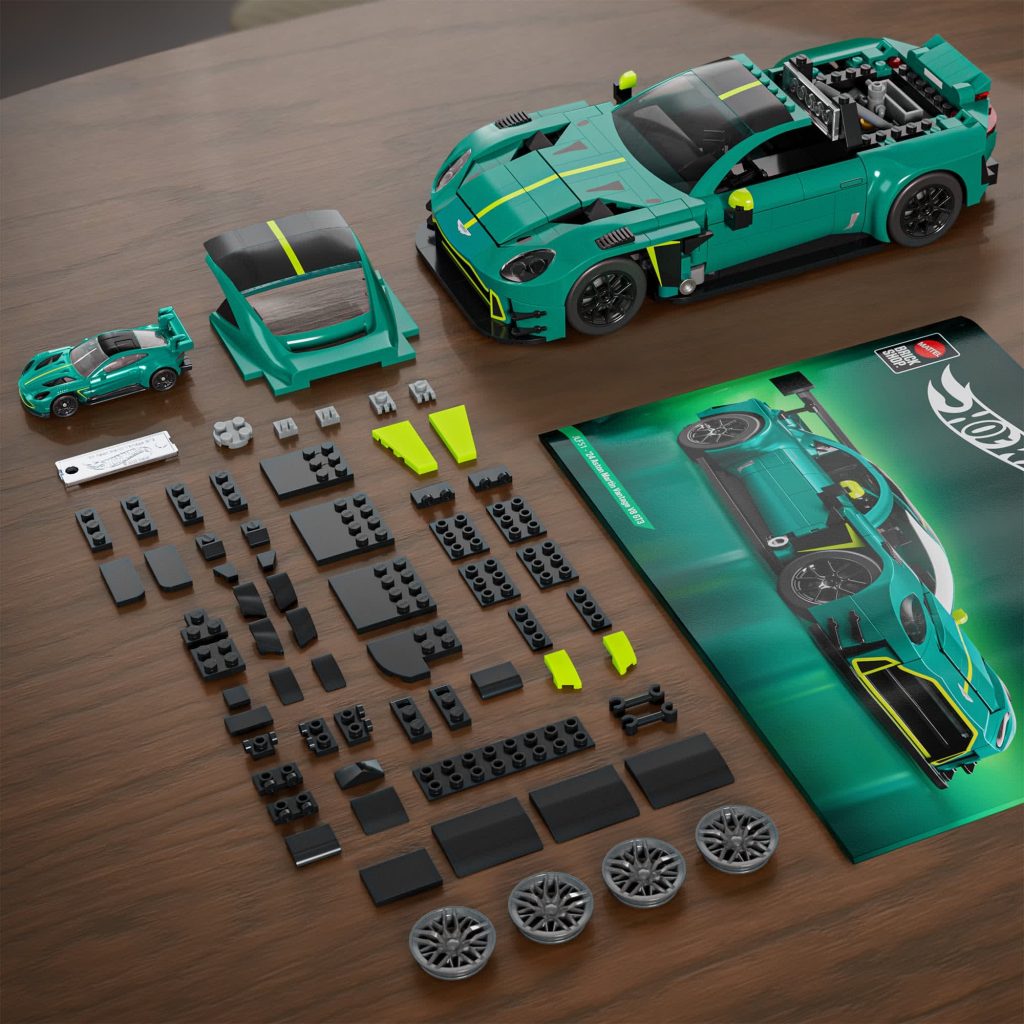 Mattel Brick Shop Hot Wheels ’24 Aston Martin Vantage GT3 3
