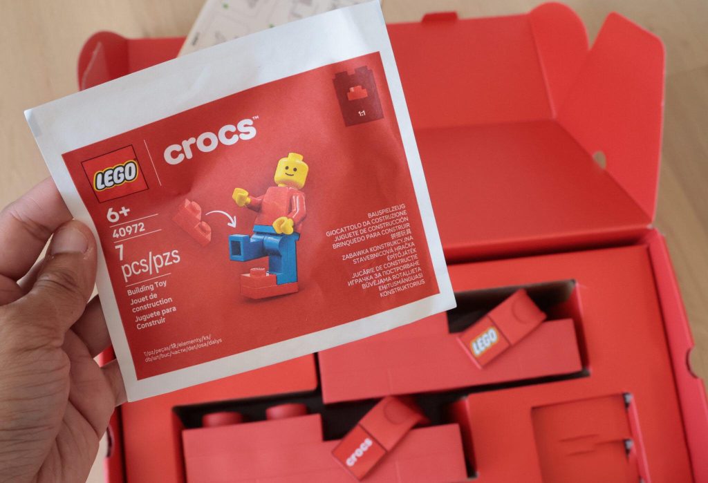 упаковка 2 LEGO Crocs Brick Clog 5010203