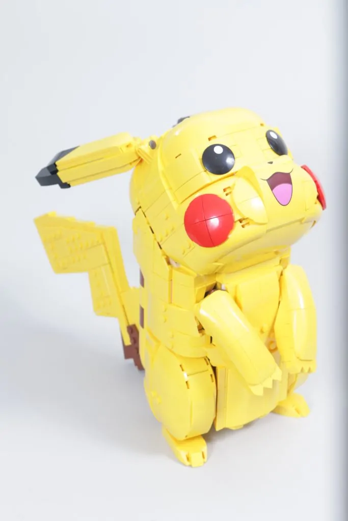 LEGO Pokémon Pikachu and Poké Ball 72152 (2)