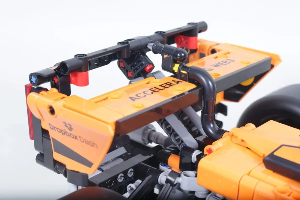 LEGO Technic 42228 McLaren MCL39 (9)
