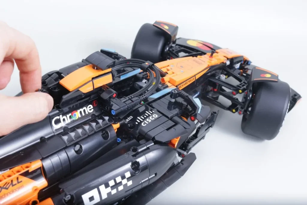 LEGO Technic 42228 McLaren MCL39 F1 Car (5)