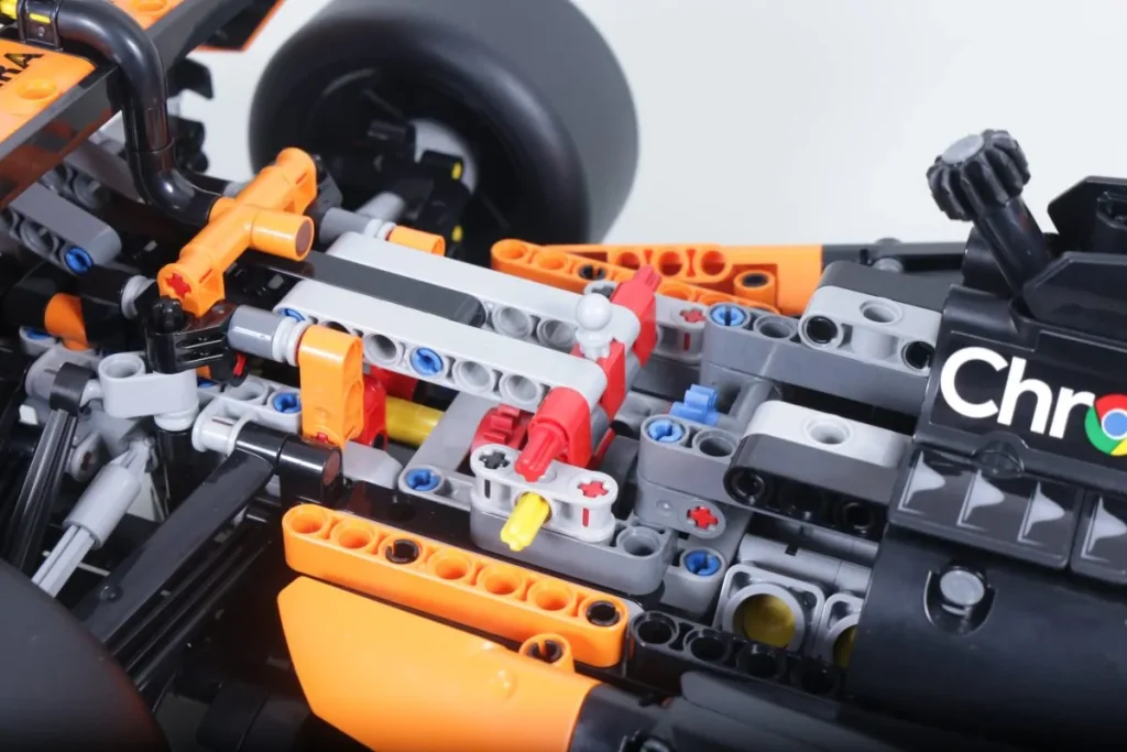 LEGO Technic 42228 McLaren MCL39 F1 Car (13)