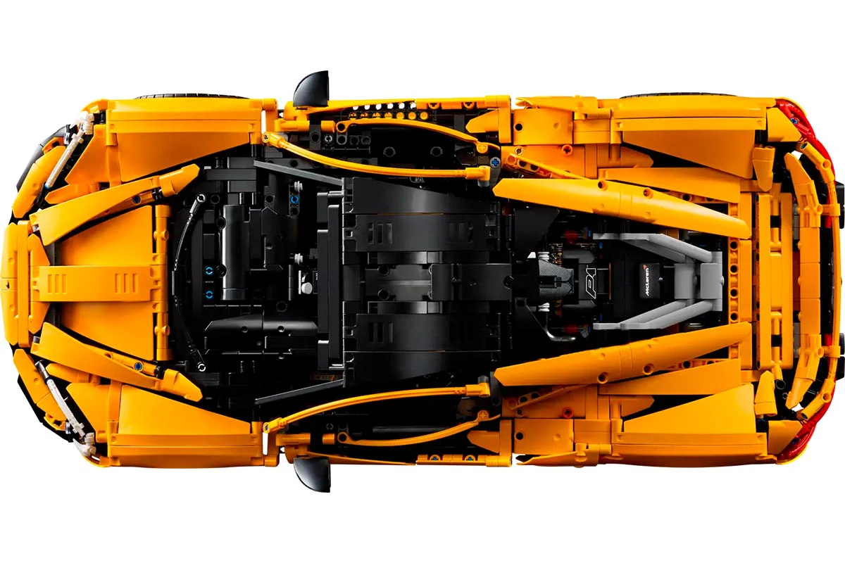 LEGO Technic не знижує швидкість: новий суперккар 1:8 і перефарбований Bugatti вже цього літа