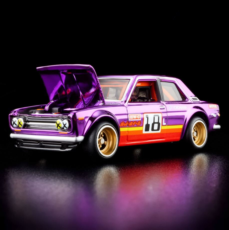 Hot Wheels Datsun 510 у виконанні Spectraflame Purple (2)