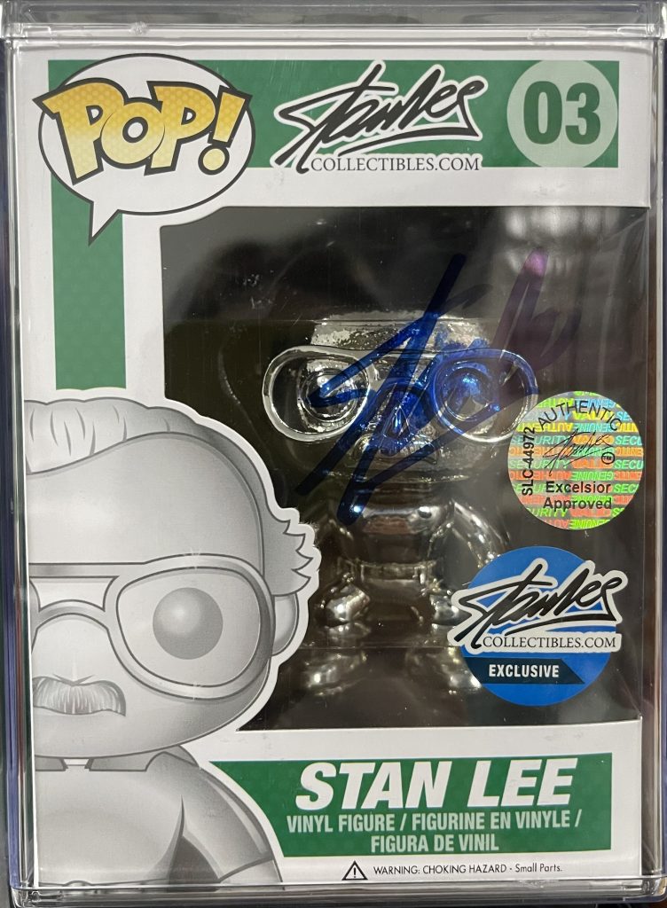Funko Pop Stan Lee (Superhero Platinum Metallic) #03