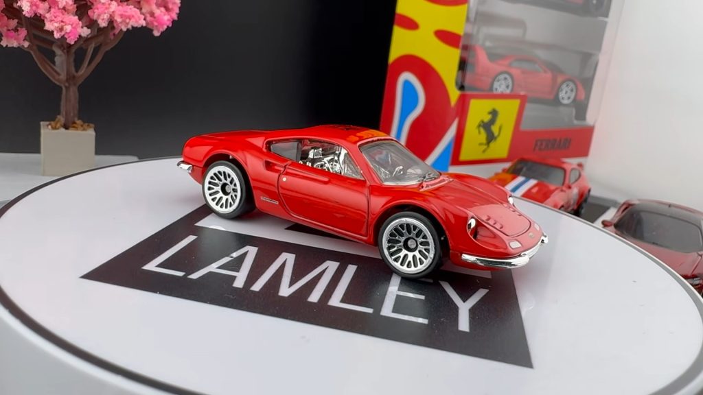 Hot Wheels Ferrari Dino 206 GT