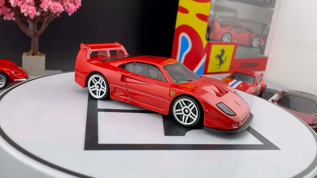 Hot Wheels Ferrari F40 Competizione