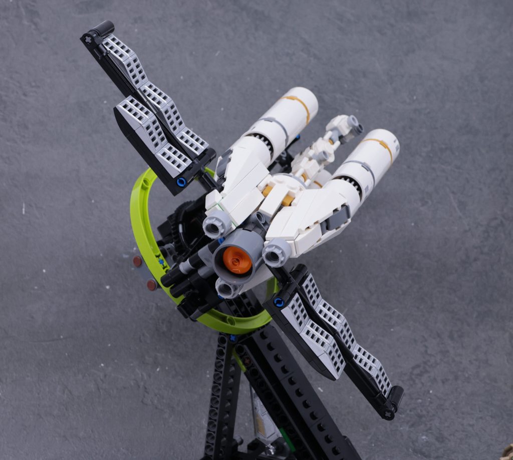 LEGO Icons 11389 Project Hail Mary (9)