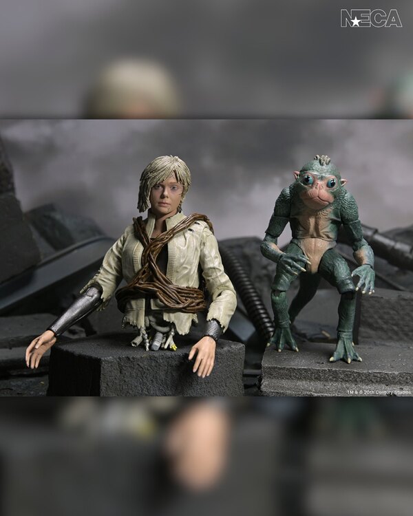 фігурки NECA Тія та Бад
