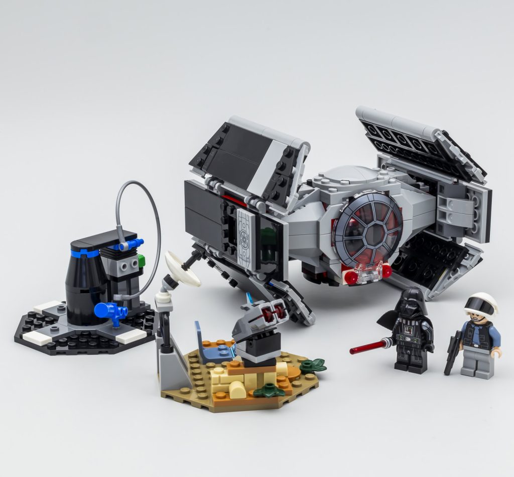 LEGO Star Wars 75421 Darth Vader’s TIE Fighter
