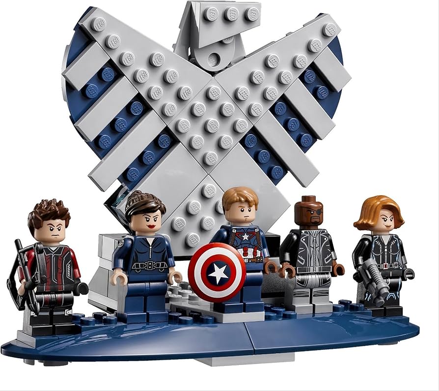 Мініфігурки набору LEGO Marvel 76042 The SHIELD Helicarrier