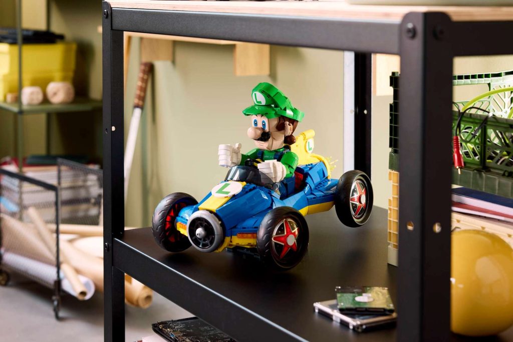 LEGO Super Mario 72050 Mario Kart – Luigi & Mach 8