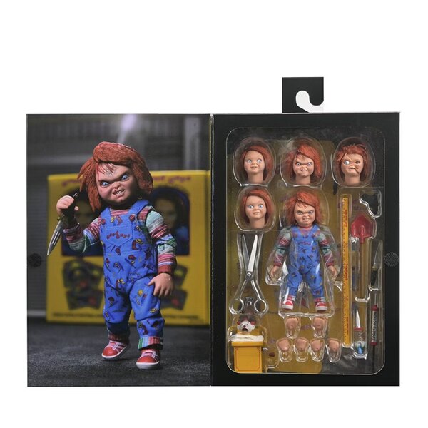 фігурка Чакі від NECA