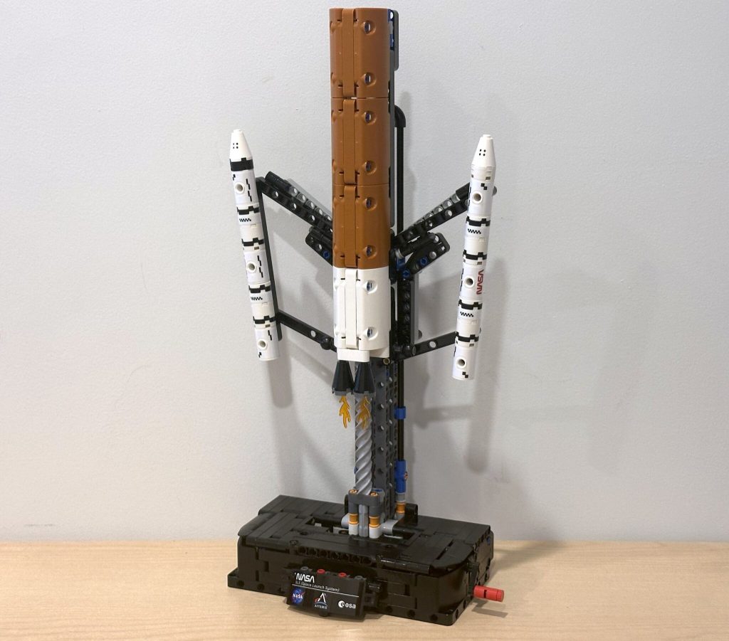 Пакет 6 набору LEGO Technic 42221 NASA Artemis Space Launch System Rocket