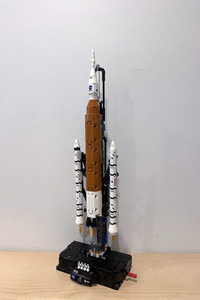 LEGO Technic 42221 NASA Artemis Space Launch System Rocket