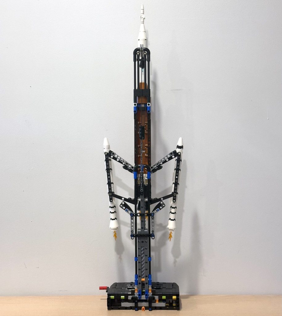 LEGO Technic 42221 NASA Artemis Space Launch System Rocket