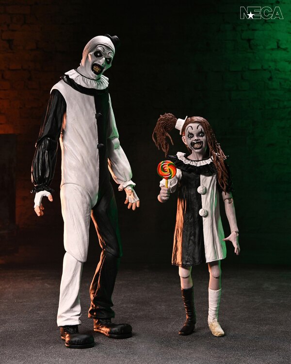 NECA «Жахаючий 2»