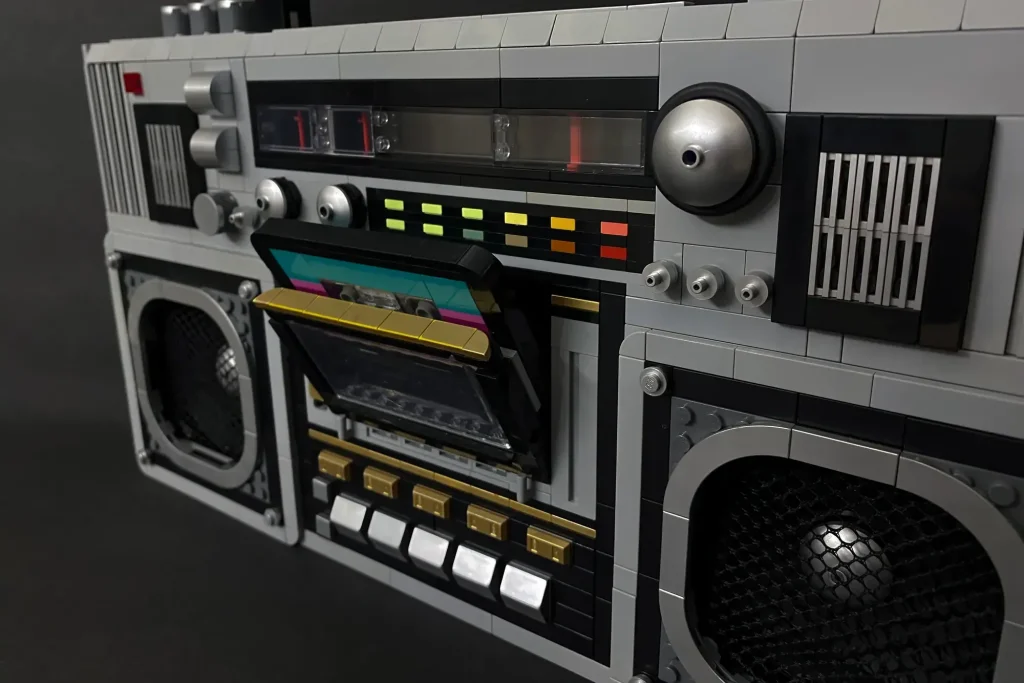 LEGO Ideas Boombox Stereo