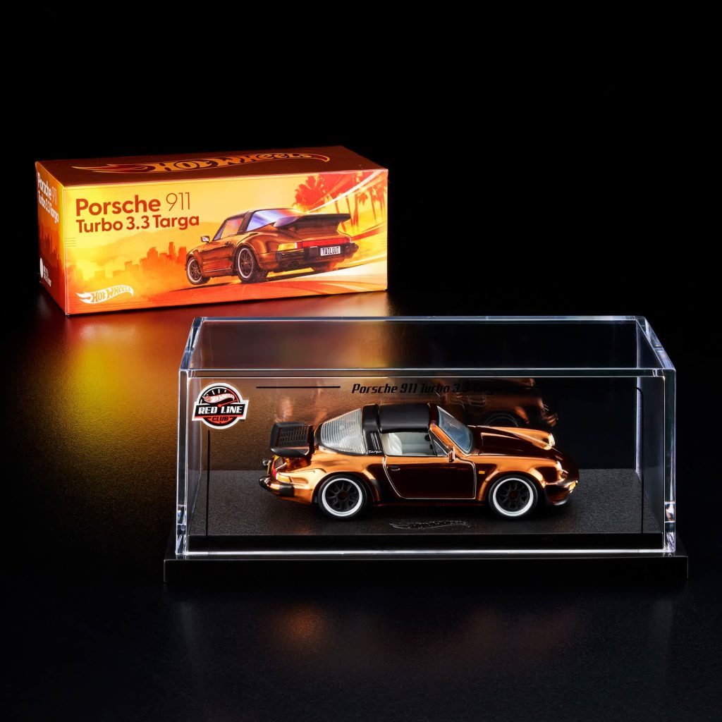Hot Wheels Porsche 911 Targa Turbo 1988 року