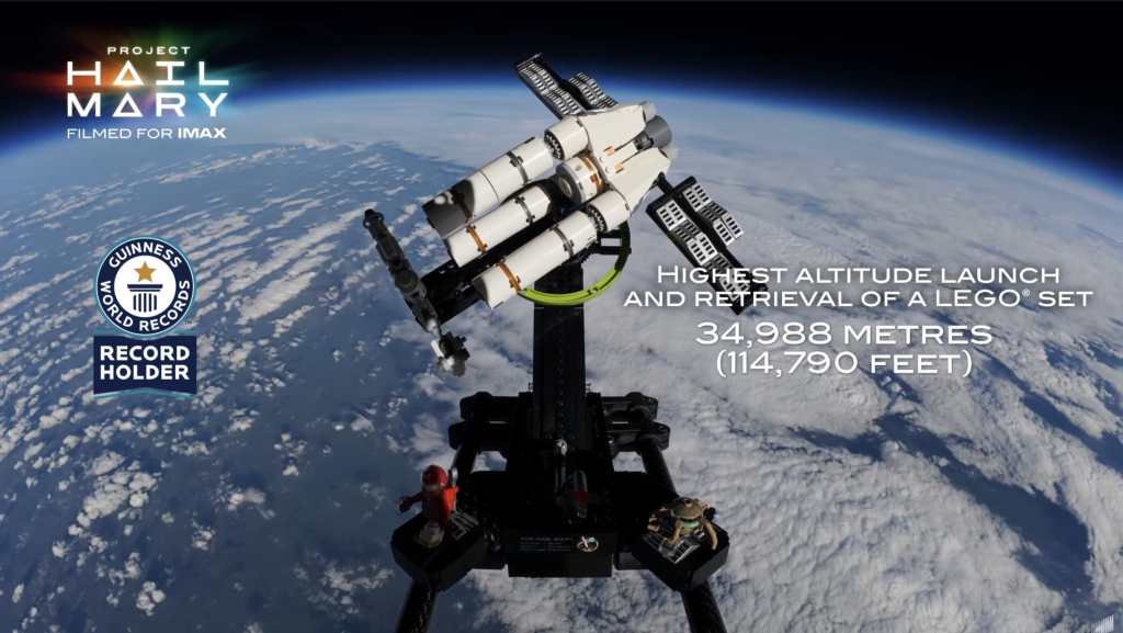 LEGO Icons 11389 Project Hail Mary у космосі