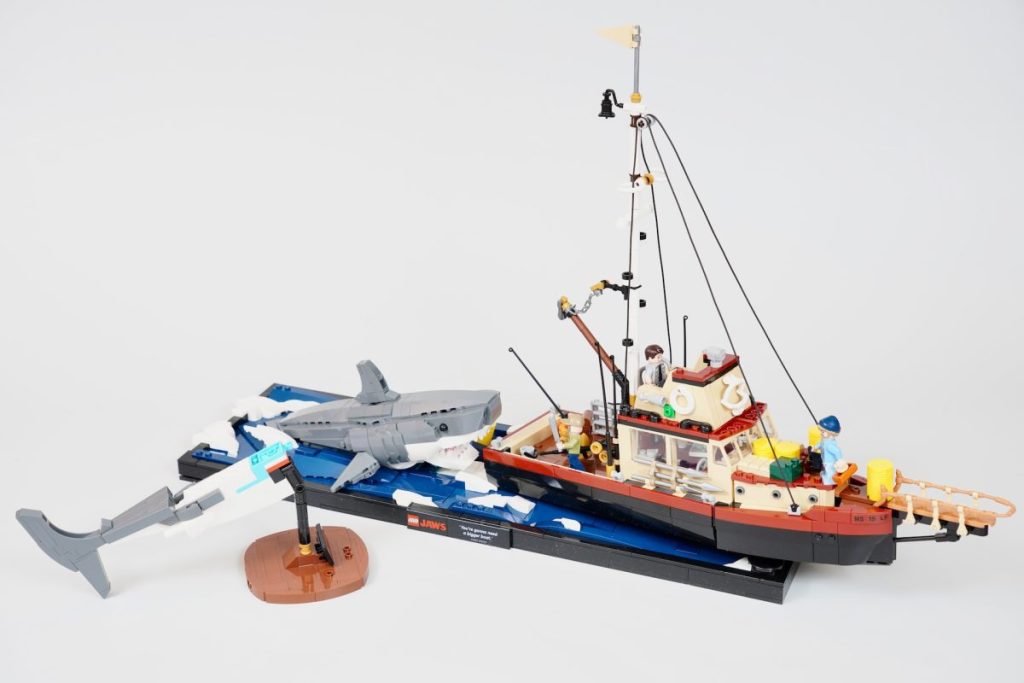 LEGO Ideas 21350 Jaws