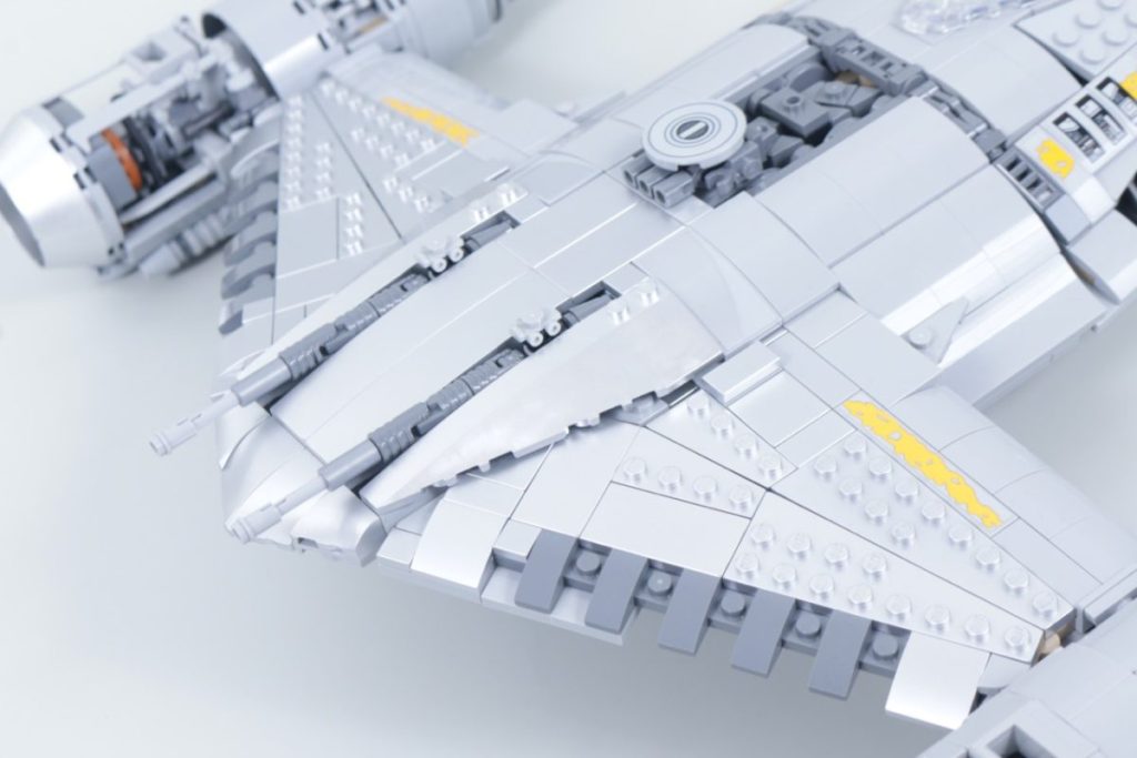 LEGO Star Wars 75442 The Mandalorian's N-1 Starfighter