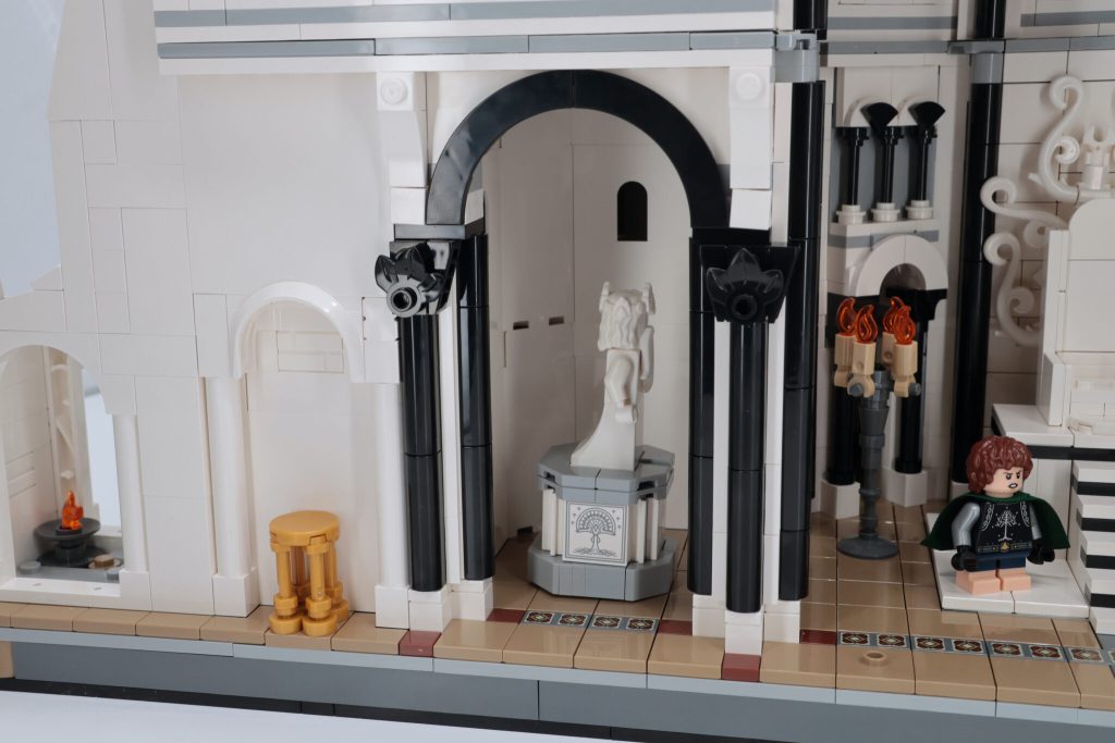 LEGO Icons 11377 The Lord of the Rings: Minas Tirith