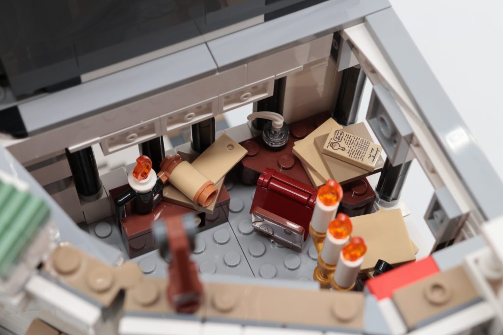LEGO Icons 11377 The Lord of the Rings: Minas Tirith