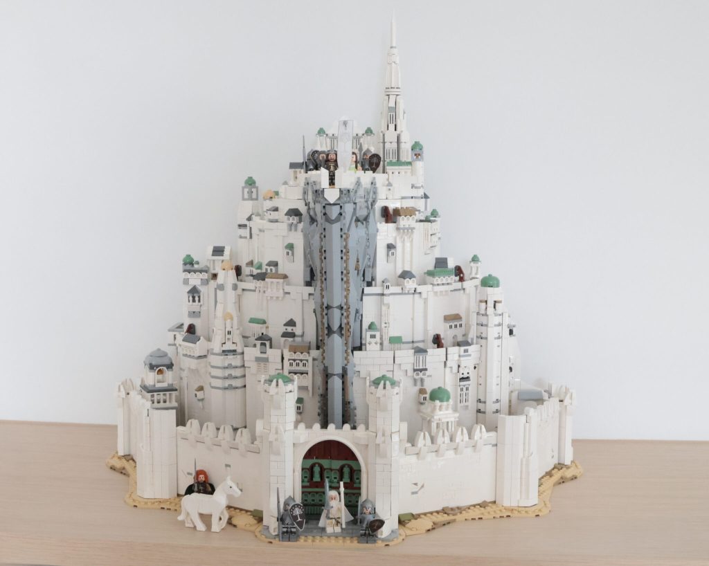 LEGO Icons 11377 The Lord of the Rings: Minas Tirith