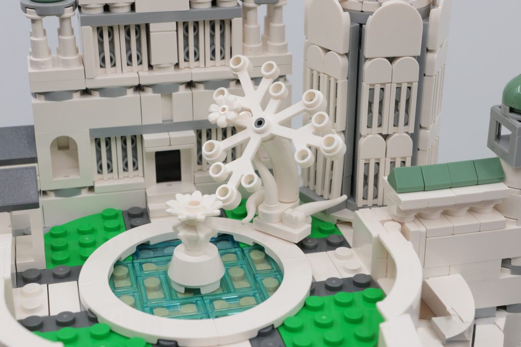 LEGO Icons 11377 The Lord of the Rings: Minas Tirith