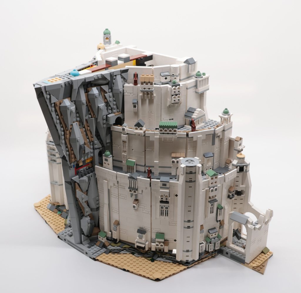 LEGO Icons 11377 The Lord of the Rings: Minas Tirith