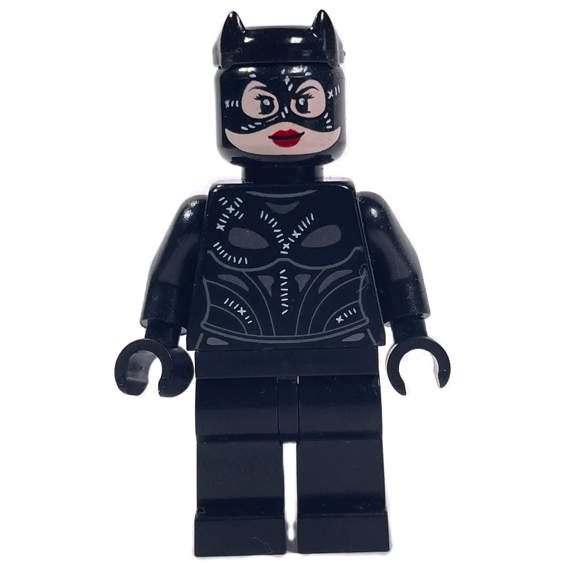 Catwoman — LEGO DC 76252 Бетпечера: тіньовий бокс (Batcave Shadow Box)