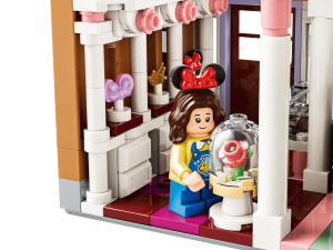 Дитина-відвідувач / Park Guest (Child) — LEGO Disney 43302 Головна вулиця США (Main Street, U.S.A.)