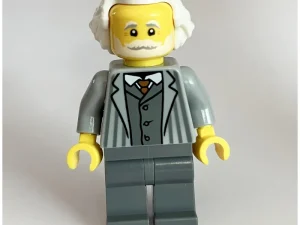 Пасажир / Passenger, Light Bluish Grey Torso, Dark Bluish Grey Legs, White Hair — LEGO Ideas 21344 The Orient Express Train