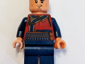 Вонг / Wong — LEGO Marvel 76269 Avengers Tower