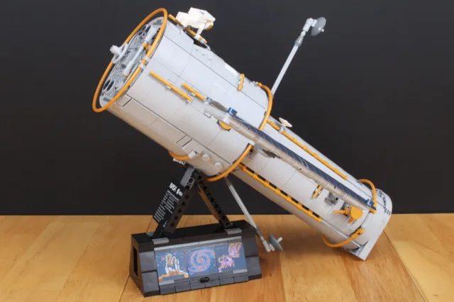 LEGO Icons 11382 Hubble Space Telescope