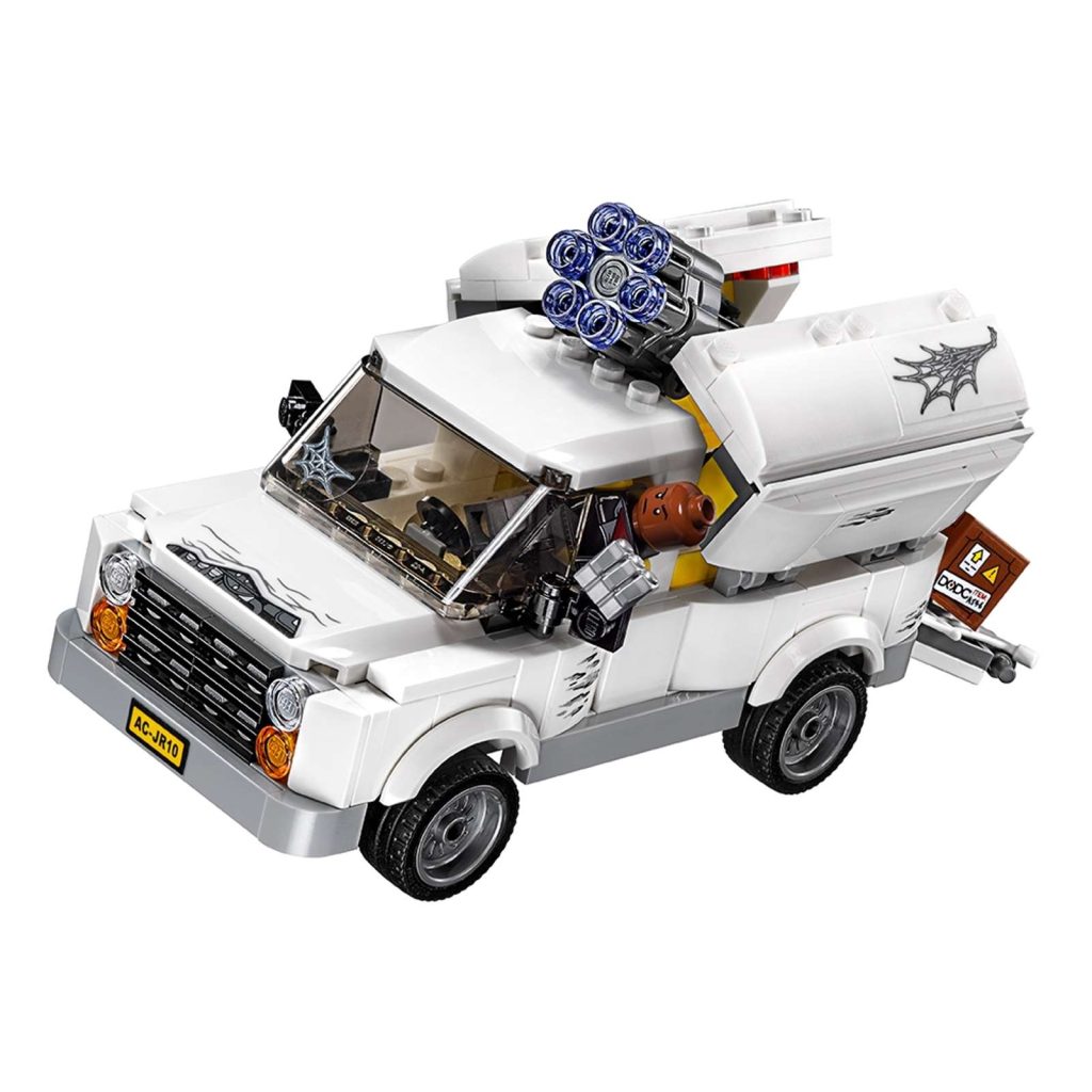 76083