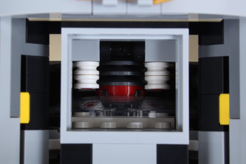 LEGO Icons 11382 Hubble Space Telescope