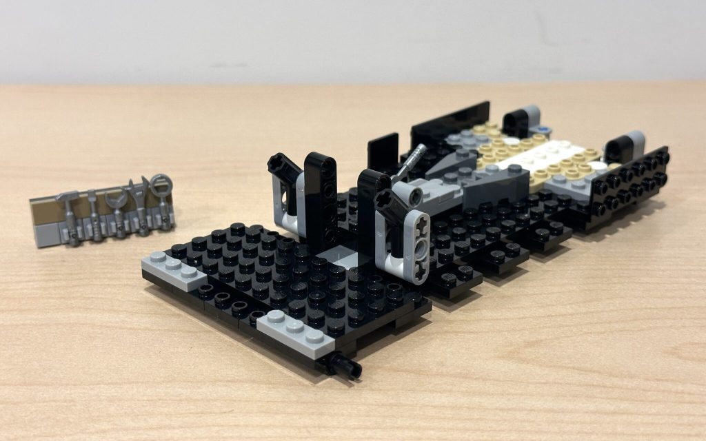 LEGO Icons 11381 Jaguar E-Type